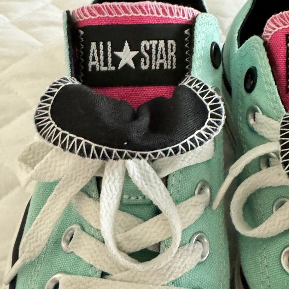 Converse - Picture 8 of 8